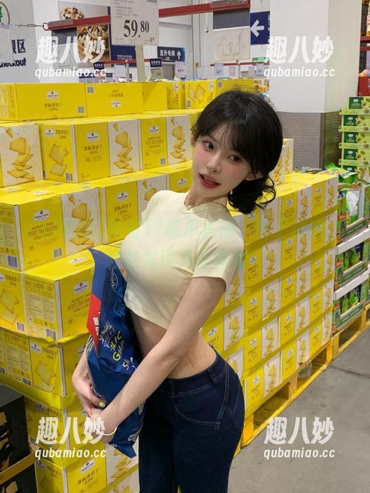跟着17吃瓜官网，永不迷路，轻松发现八卦真相！