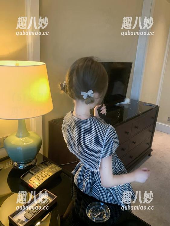 从来没想过在“51今日吃瓜”app上能看到这么劲爆的爆料，简直是吃瓜界的黑马。
