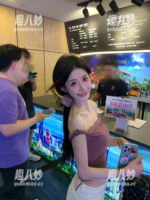 我们居然在51吃瓜fun的地址里发现了意想不到的瓜！竟然是…哈哈！