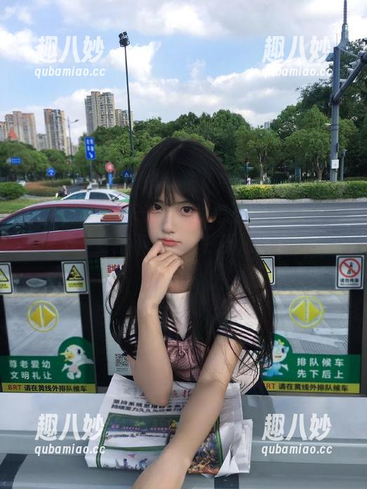 天天翻页，怎么51吃瓜网地址一下子就打不开？真是不知道该信谁了！