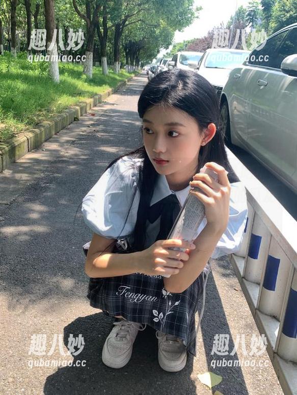 51吃瓜群众 如果你还不知道“51吃瓜群众”的地址,那你真的是个没瓜藏的瓜友!