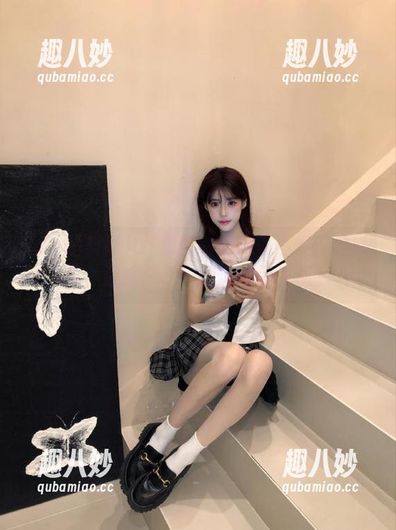 51爆料网的网页不仅仅是消息，还掺杂了一点诡异的气息。