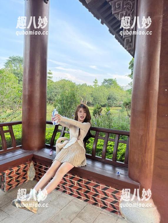 www51下载完成，是时候花一整天来消耗我的瓜时光了！