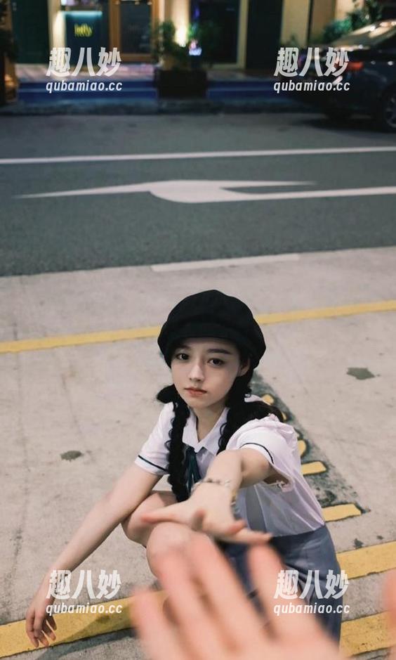 谁来告诉我，五一吃瓜网的那些精彩视频，观看时水印是不是个小骚扰？