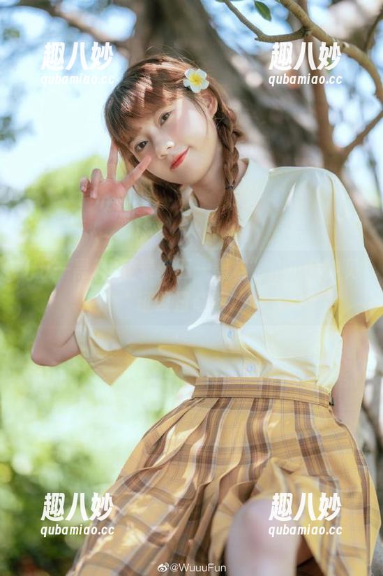 登录“五一黑料”，一分钟见证夏日奇葩！
