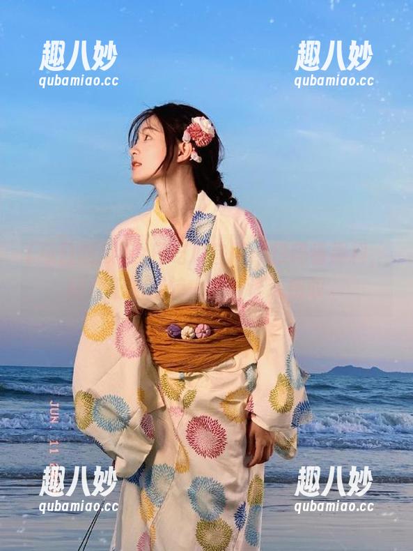 今日吃瓜官网：扫码看黑料，网红们的反转人生，让人感叹。