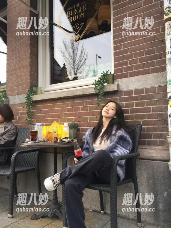 吃瓜17cgcg发布会：带着你的小本本记录，网址上的瓜真是不容错过！