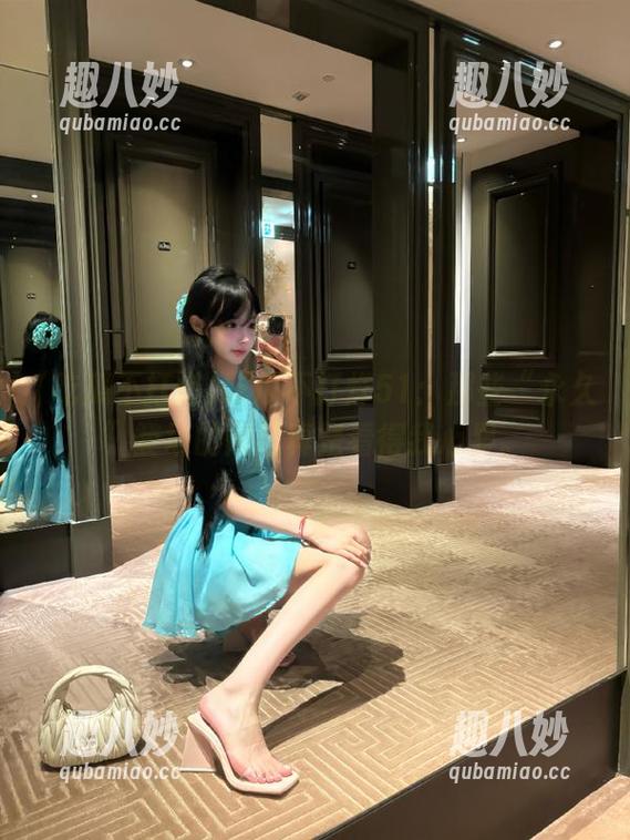 吃瓜不打烊 吃瓜不打烊51:那些“永久”登场的网红真是看得我心累。