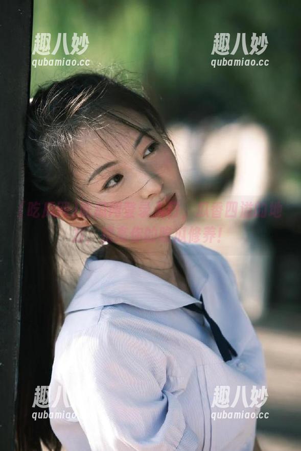 吃瓜网登录入口，瓜香四溢的地方，提高你的吃瓜修养！