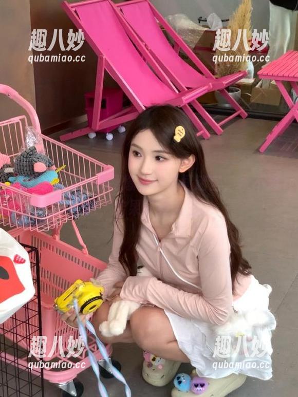 去网爆黑料勇闯迷宫，永不迷路，结果怀疑人生。