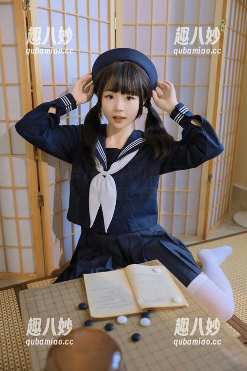来黑料不打烊首页，瓜田里找乐子，居然有这个奇葩剧情？