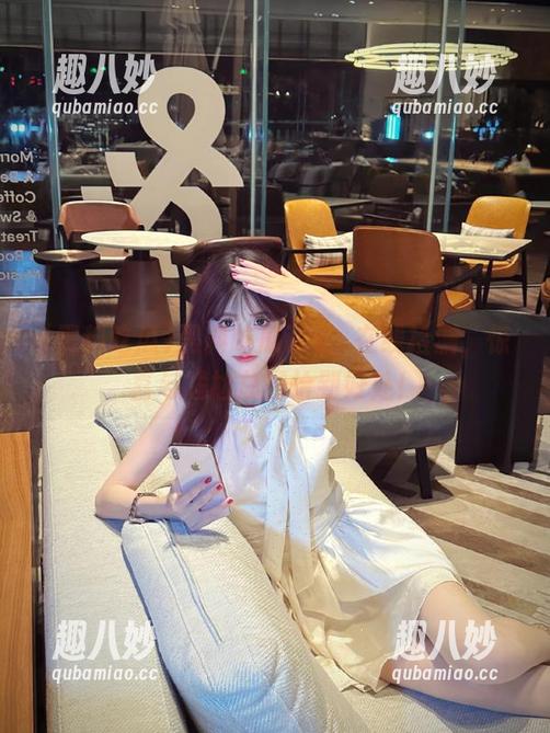 黑料吃瓜ios：在线捡漏，惊喜与尴尬总是恰到好处！