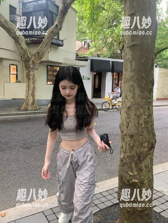 黑料在线吃瓜新视频：聚焦那些你绝对想不到的私语时刻，简直太令人上头！