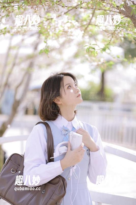 最近老司机们都在聊的“黑料社区us”app，真的比剧好看吗？